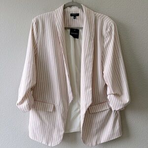 Madison Women’s Blazer Size 16 NWT